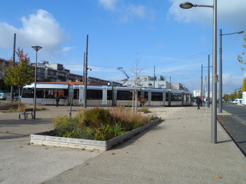 Chez Christiane Hotel Joue-les-Tours Exterior photo